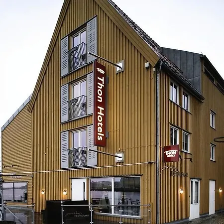 Hotel Thon Brygge 4*